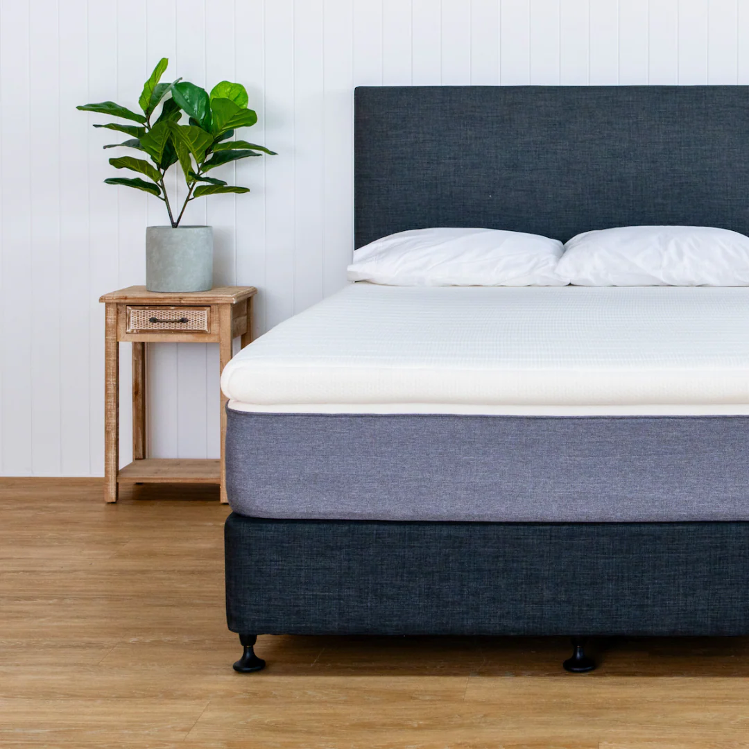 The Topper - Image 6